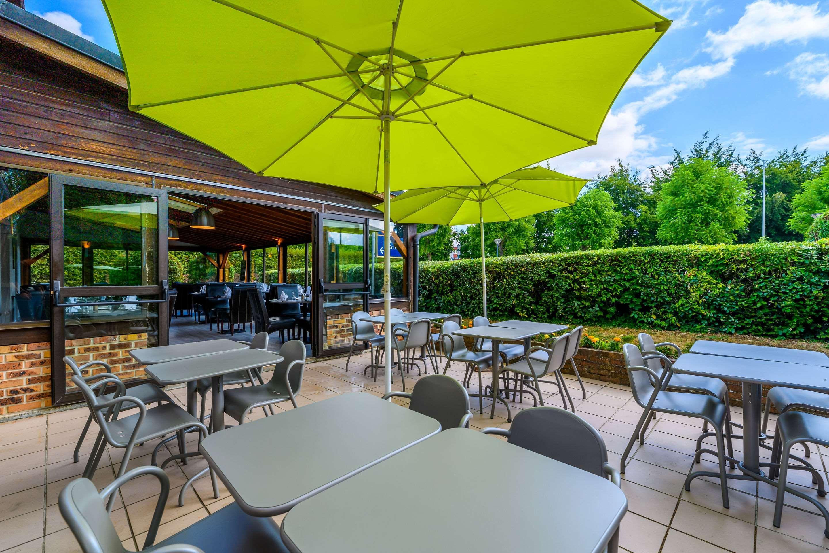 Comfort Hotel Évreux Exterior foto